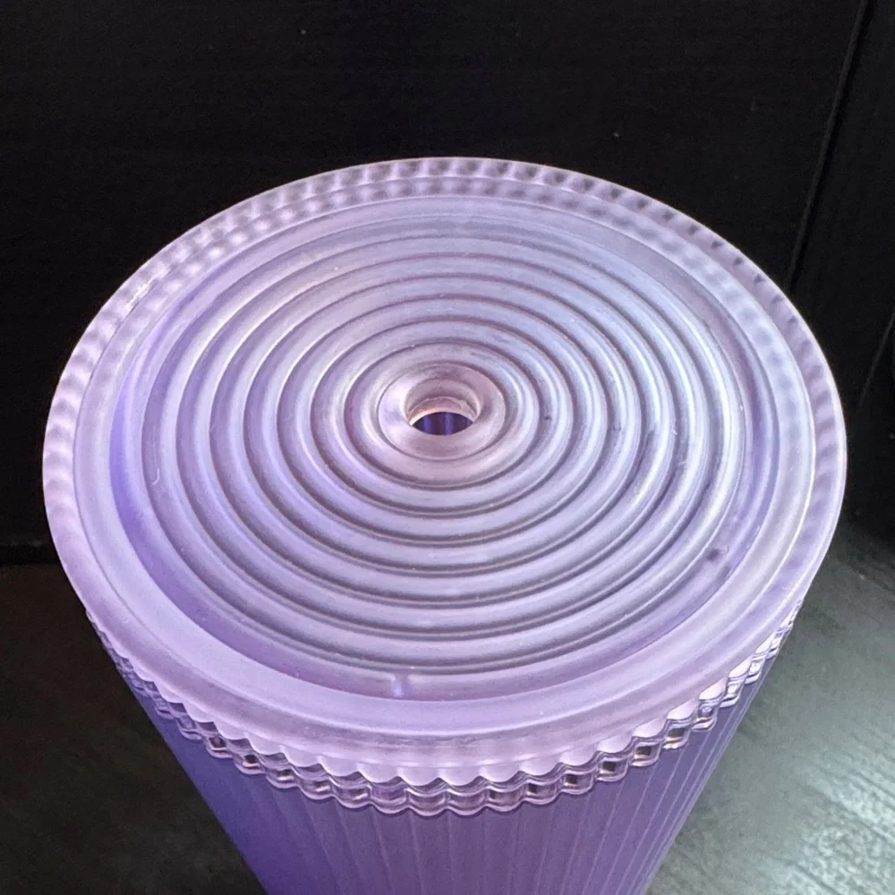 Starbucks Iridescent Purple Tumbler - Picture 4 of 7